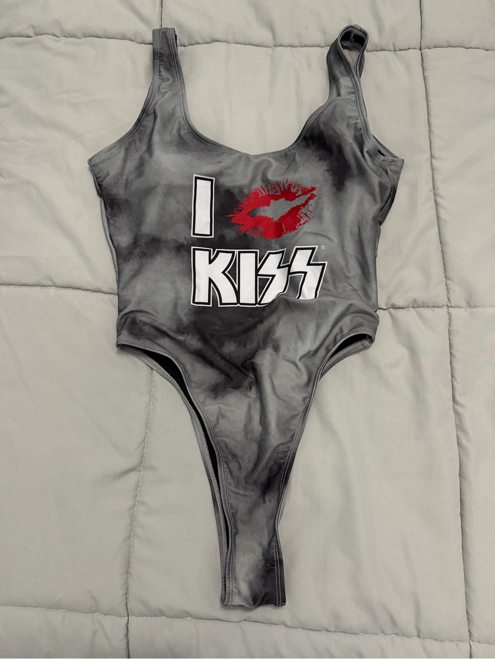 I Kiss Graphic One-Piece Swimsuit - Gray with Red Lip Print